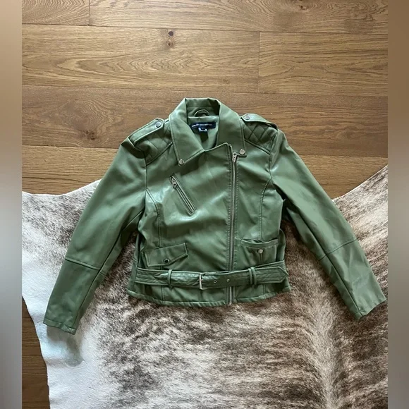 NWOT French Connection Faux Leather Moto Jacket in Army Green - Size L - Picture 2 of 5